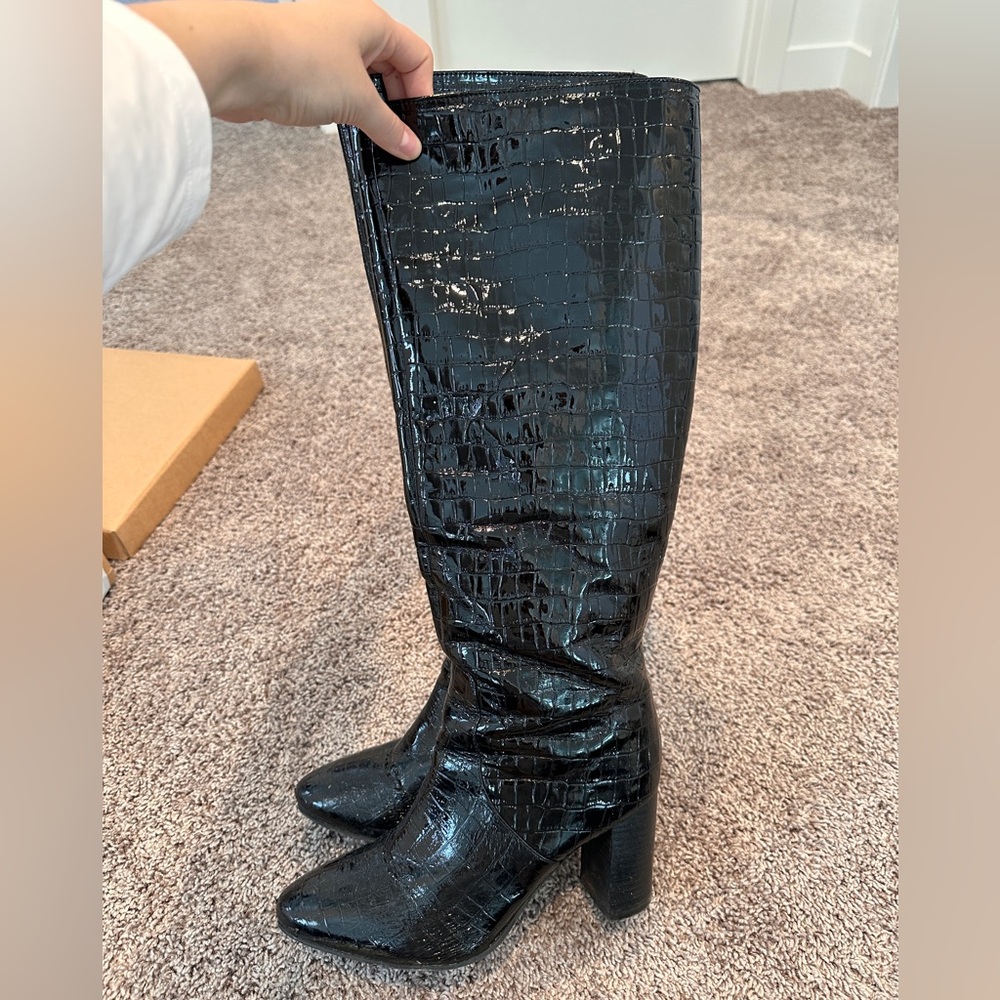 Urban Outfitters Black Croc Boots Size 10
